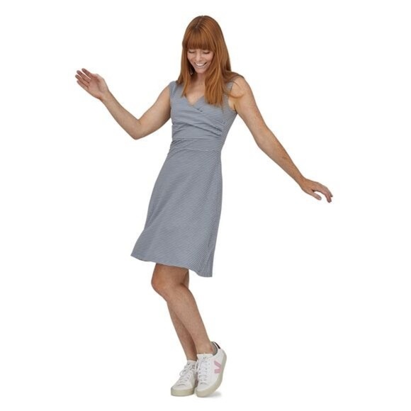 Patagonia Porch Song Dress Striped Purple size Medium - Picture 11 of 12